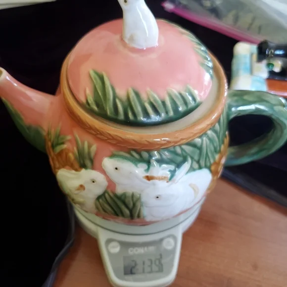 Vintage Teapot - Picture 11 of 12